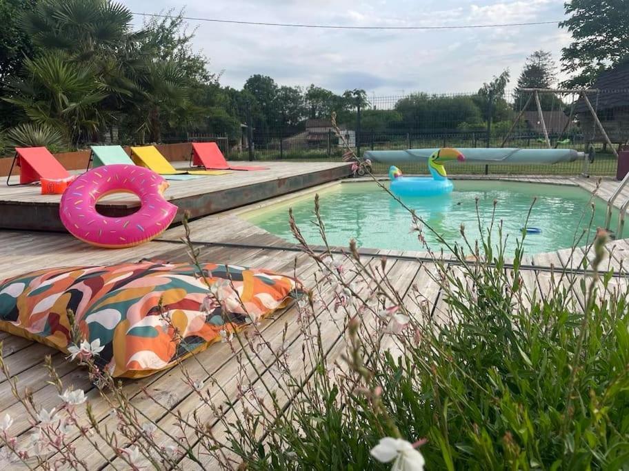 Gite La Vie En Couleur 14 Personnes Saint-Paul-en-Gâtine Exterior foto